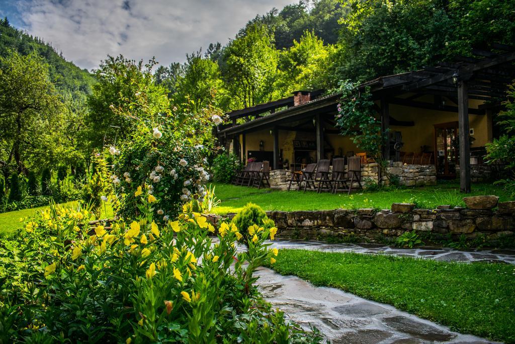 Guest House Verbena Apriltsi  Luaran gambar