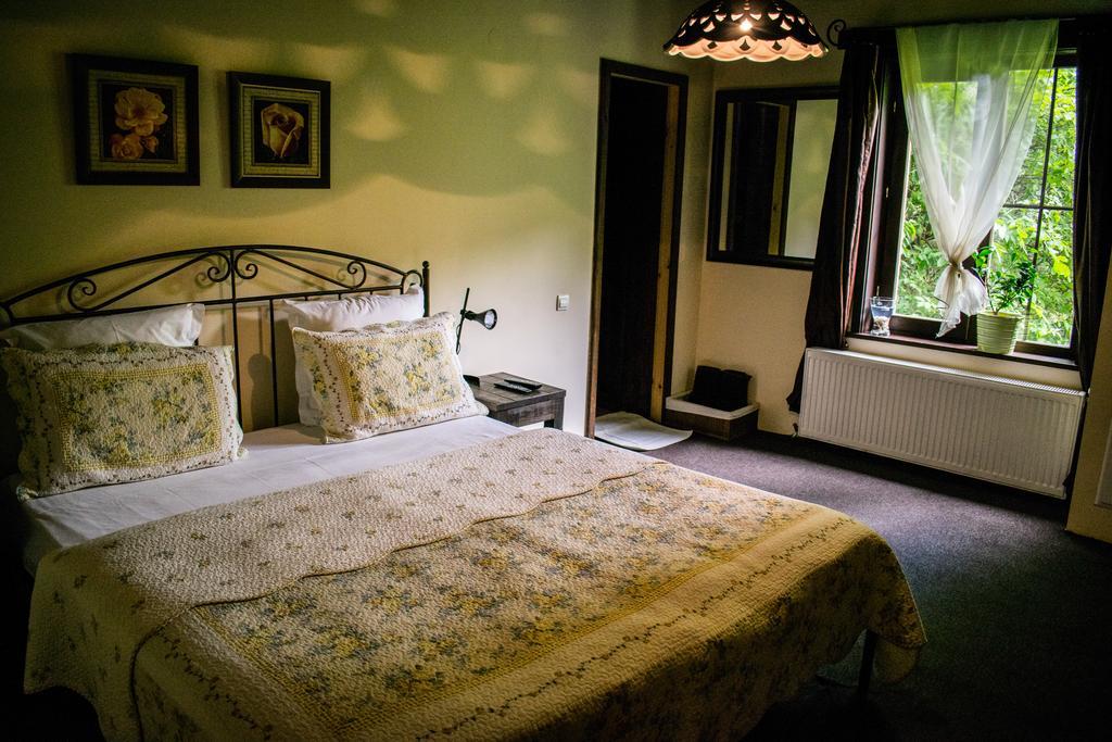 Guest House Verbena Apriltsi  Luaran gambar